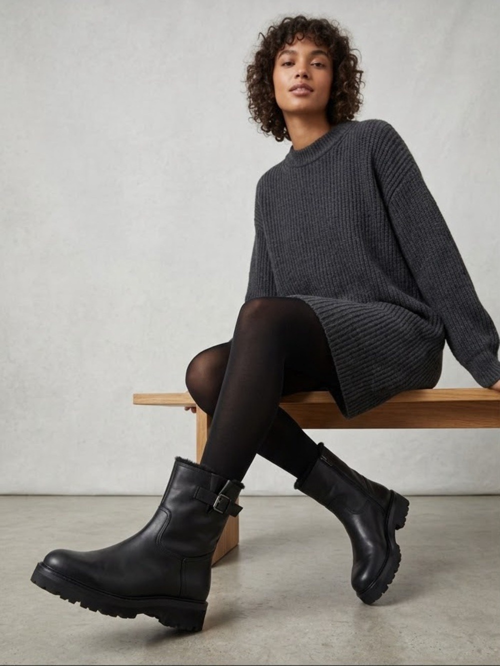 La CANADIENNE Alpin City Dry Women’s Black Leather Lug-Sole Mid-Calf Boots - NWT